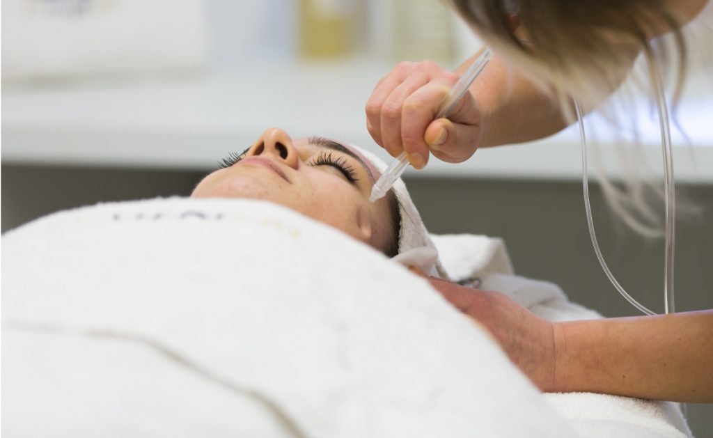 Jet Facial Treatment