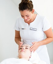 3 ways to keep your face fresh this winter