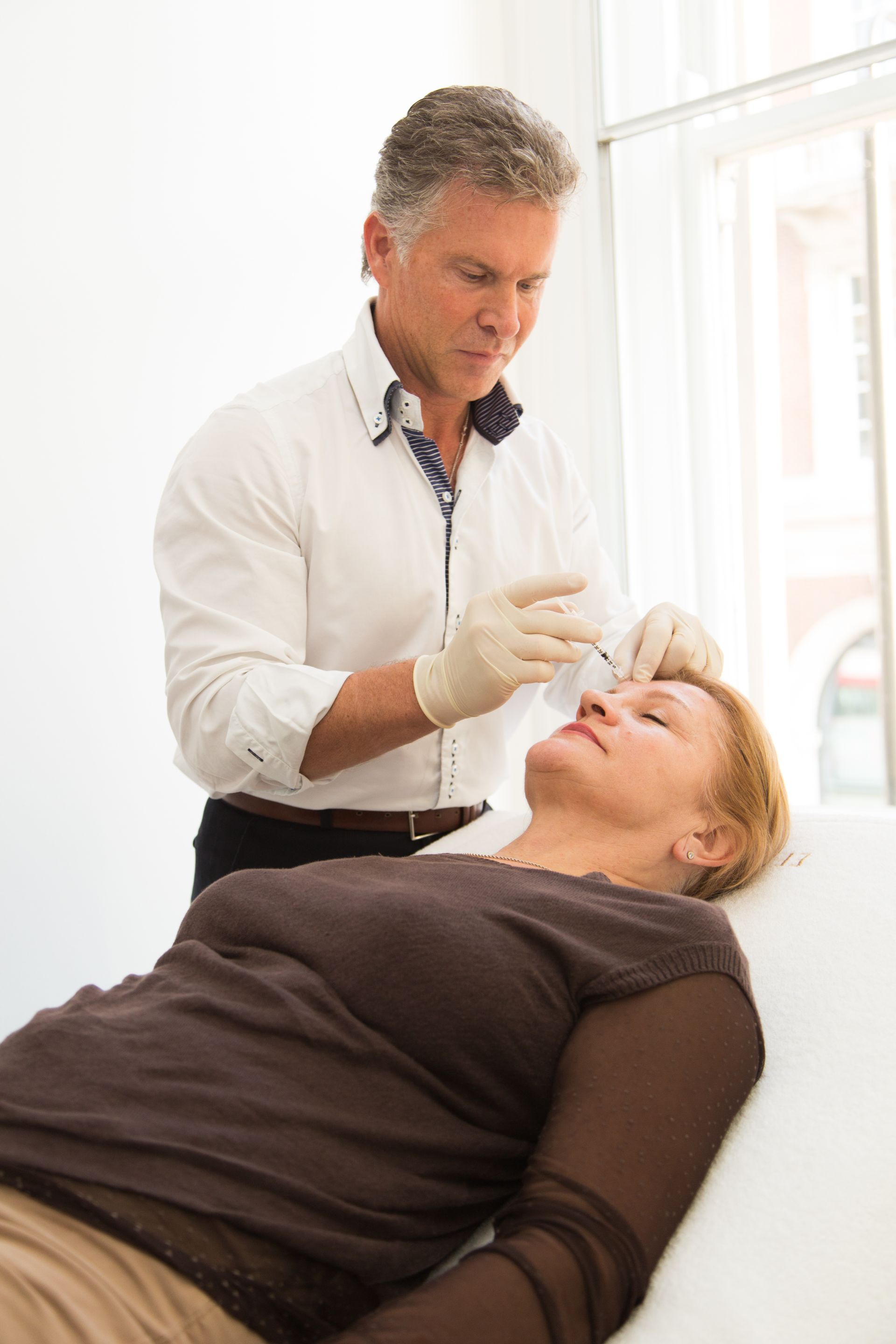 Anti-wrinkle sections London